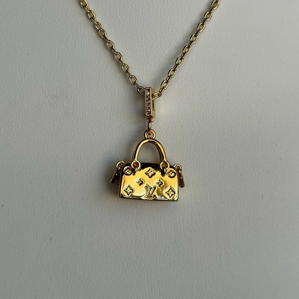 Gold Handbag Pendant Necklace - Picture 2 of 6